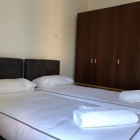 Rua Tenente Campos Rego, Ground Floor Коимбра Екстериор снимка