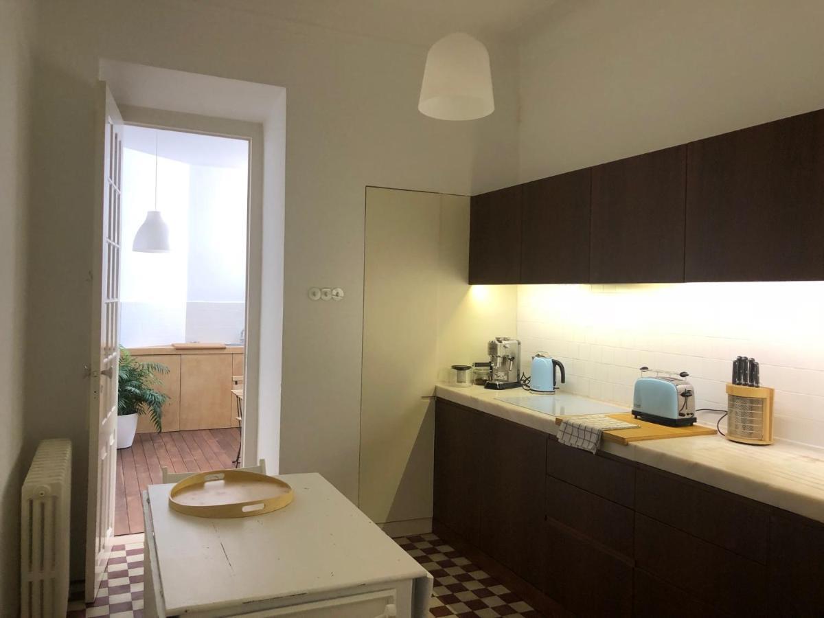 Rua Tenente Campos Rego, Ground Floor Коимбра Екстериор снимка